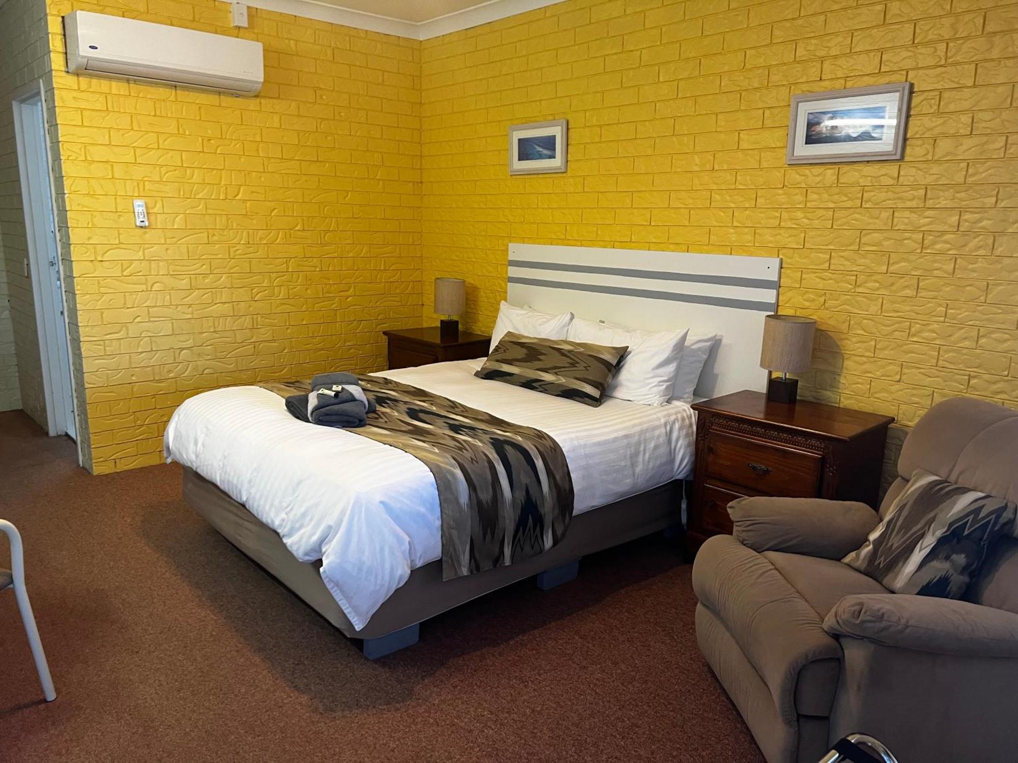Jillaroo Motor Inn Glen Innes Extérieur photo